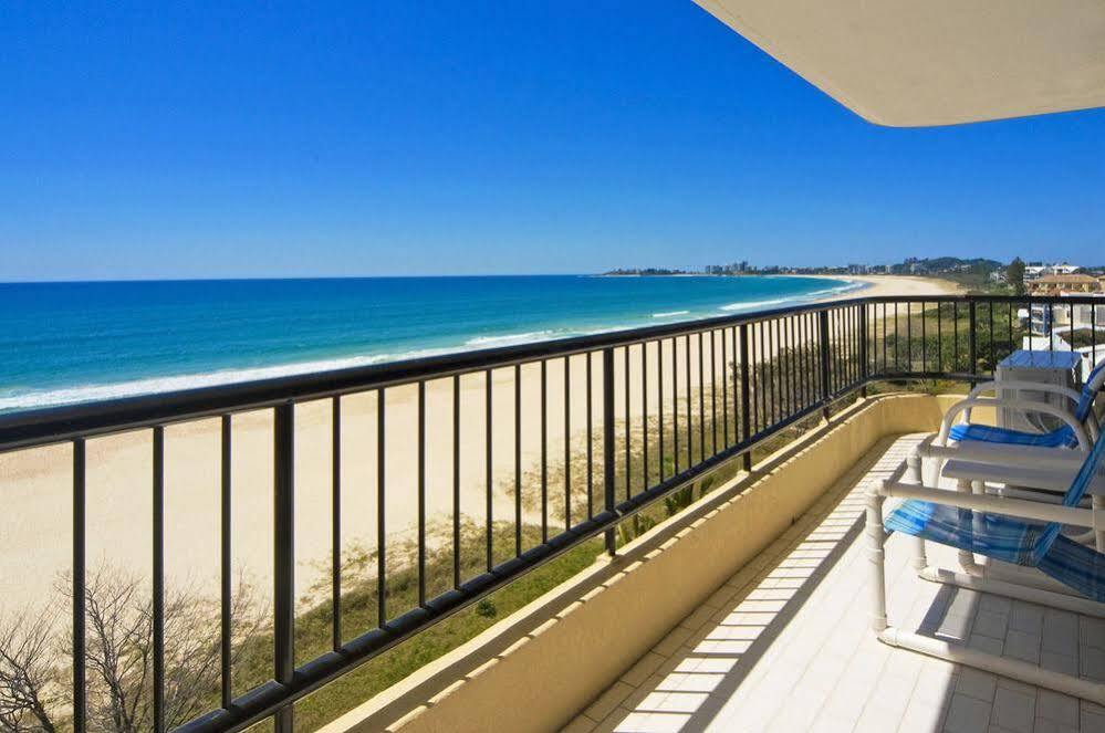 Pelican Sands Beach Resort Gold Coast Exterior photo